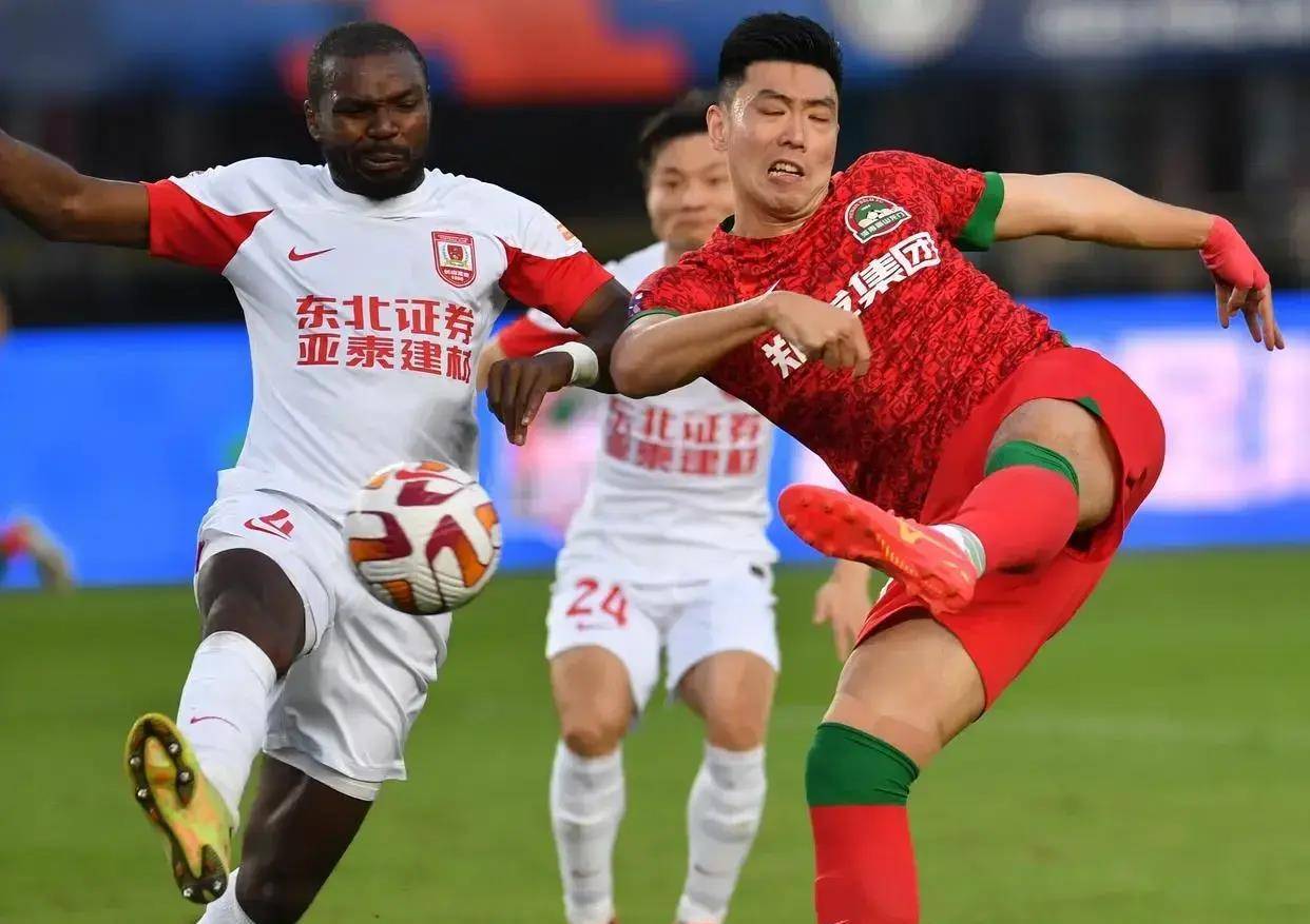 九游正版-关于关键战中超焦点战；法兰克福完成绝杀压哨；悬念犹存；医务组通报恢复的信息